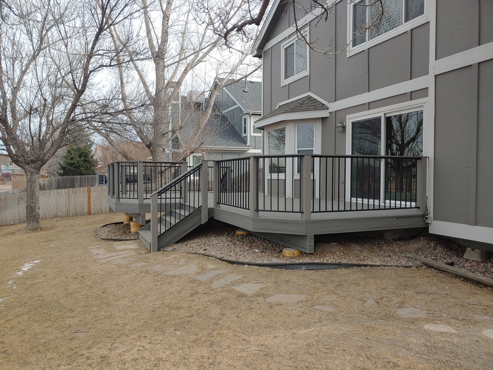 Custom Decks & Patios Deck